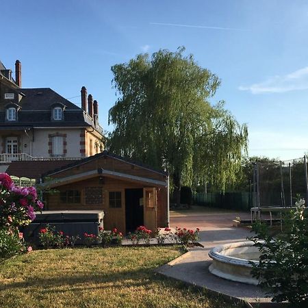 Gite Logis Des Fontaines Raon-lʼÉtape Exteriör bild